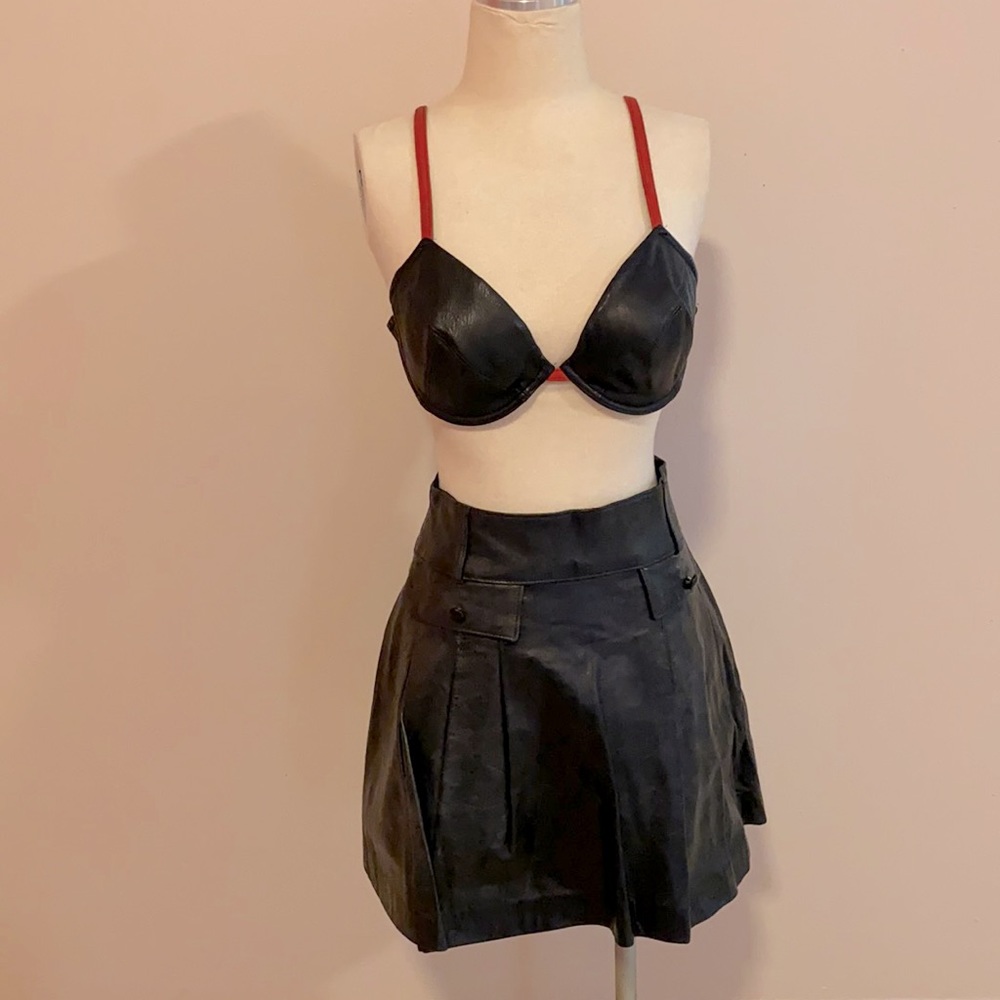 Anna Sui Pleated Lined Leather Mini Skirt